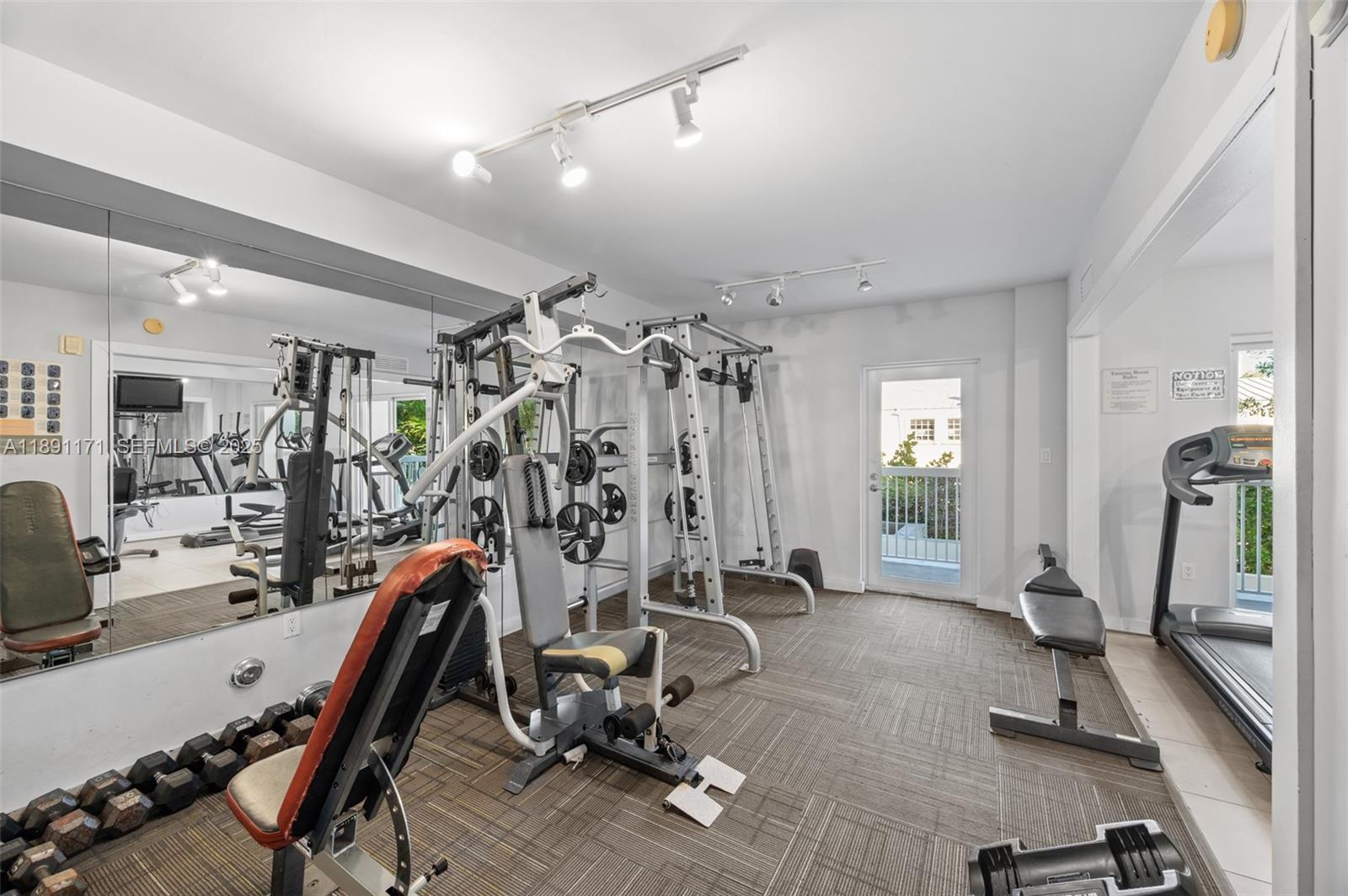 2740 SW 28th Ter # 306