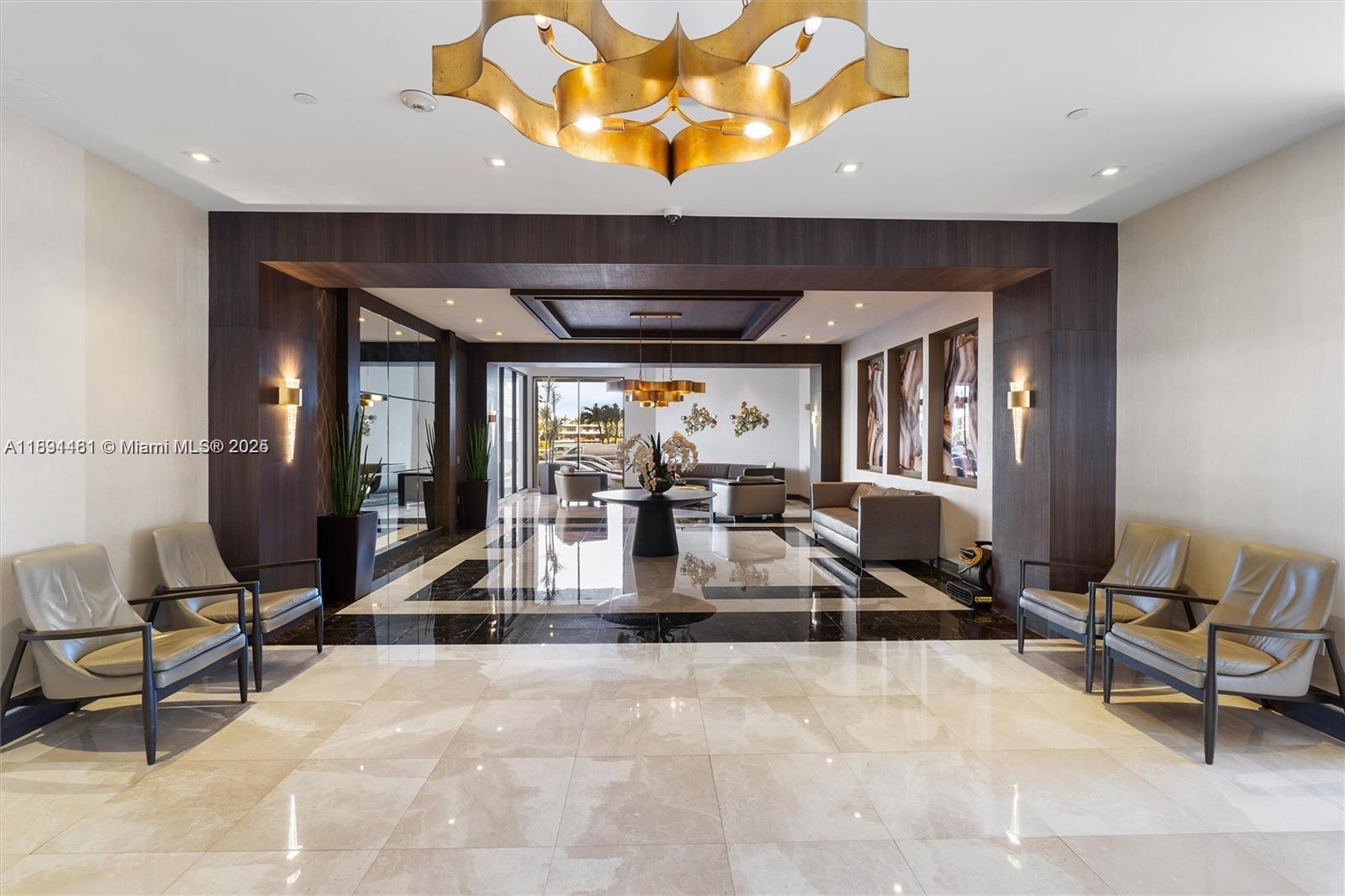 20505 E Country Club Dr # 1537