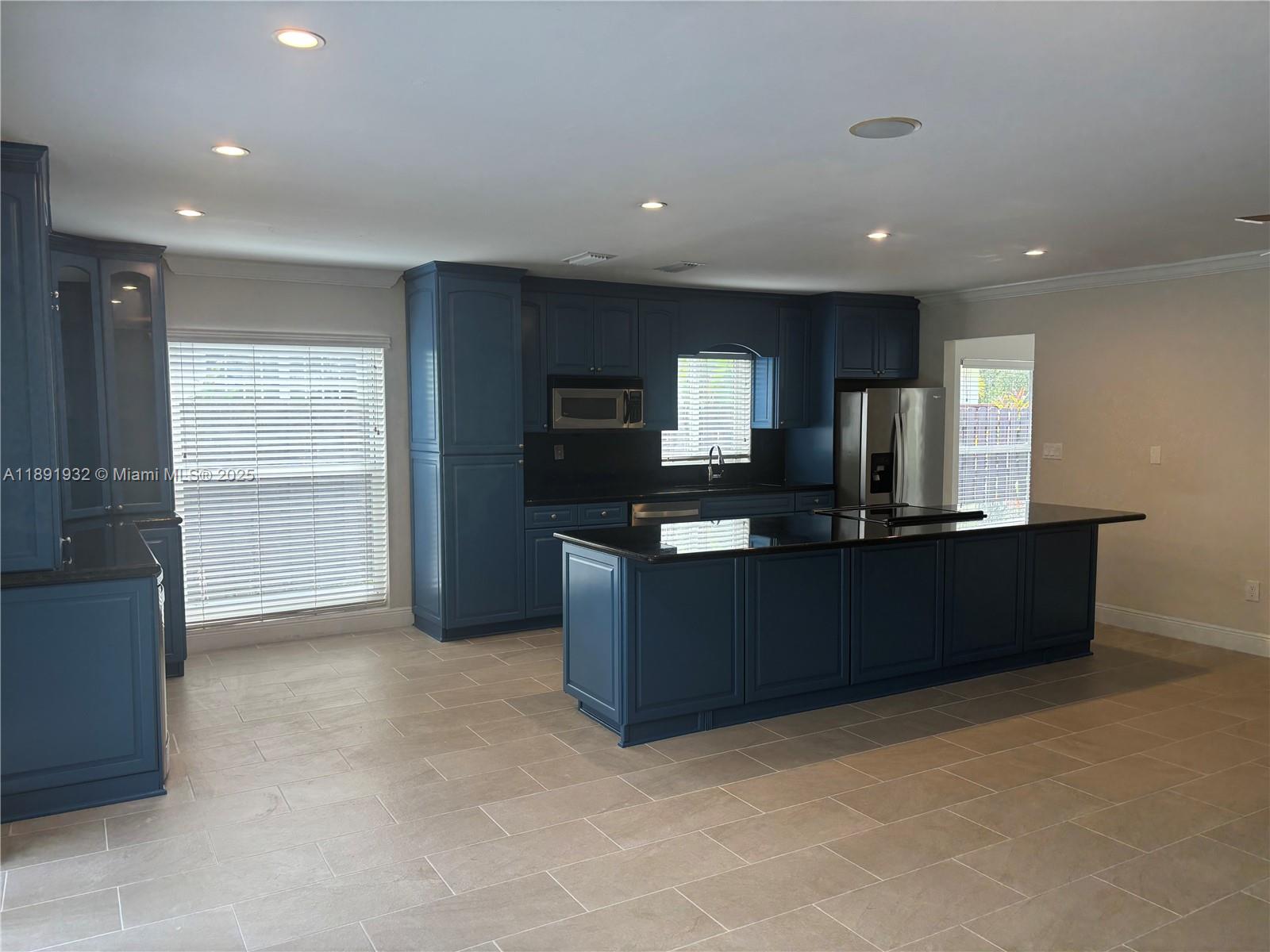 6311 SW 91st Ave # 6311