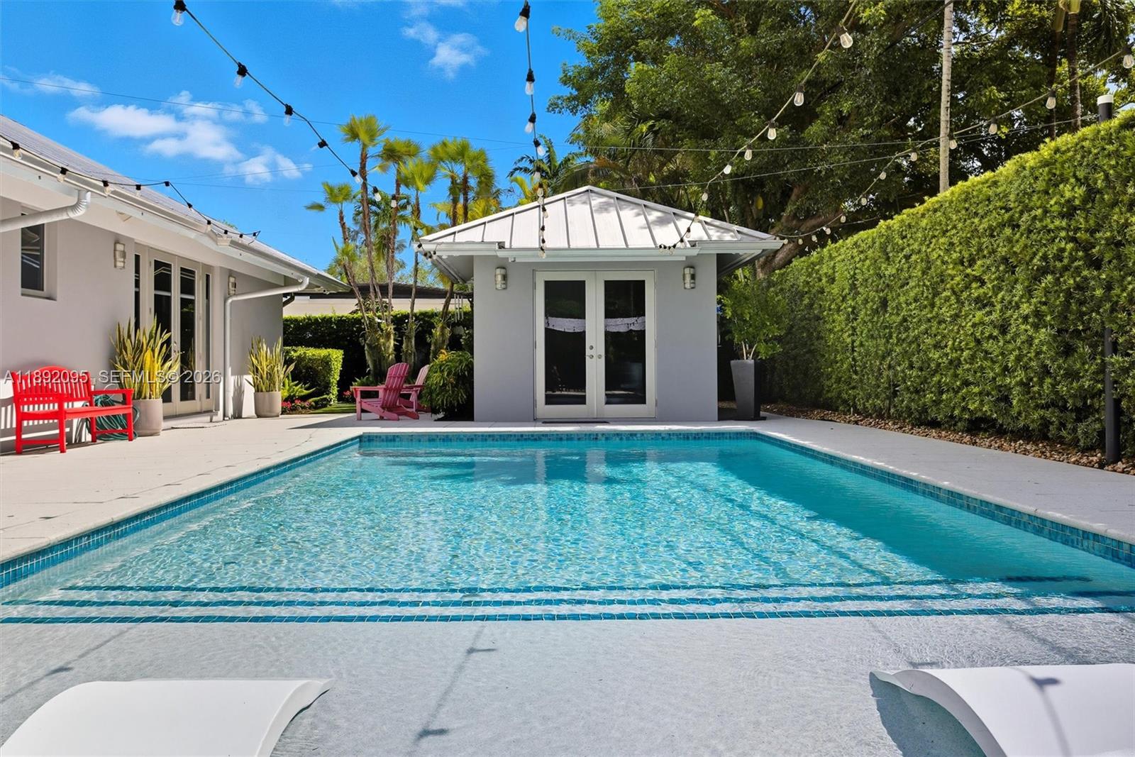 5800 SW 99th Ter