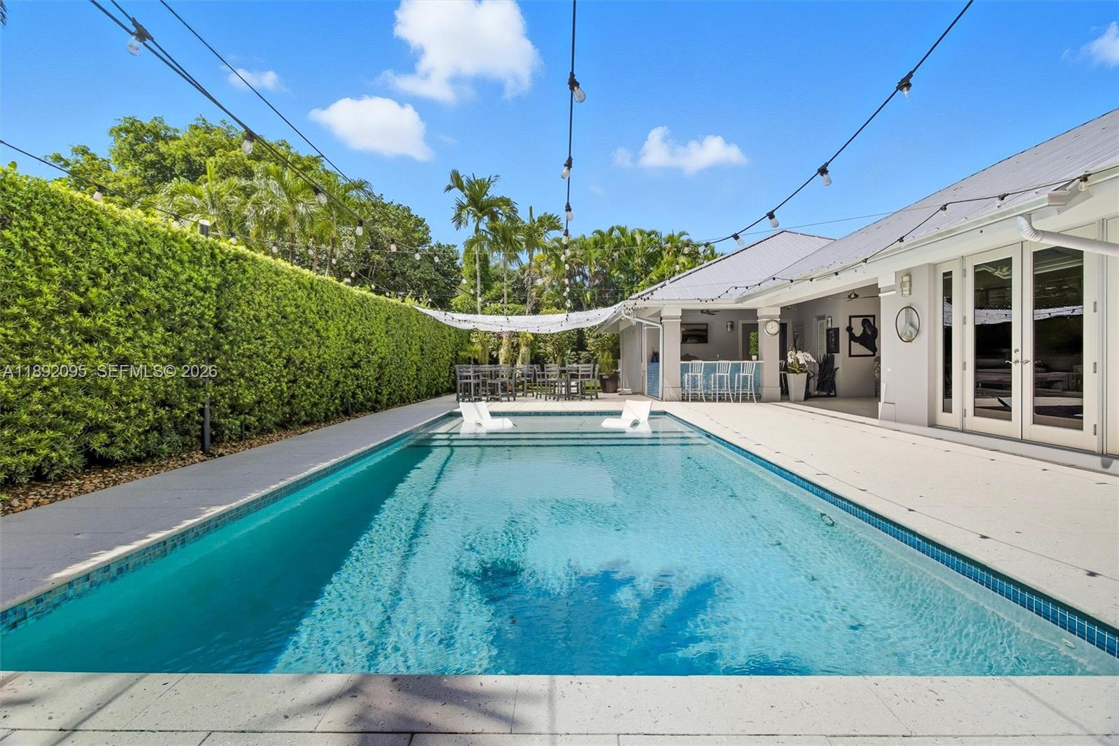 5800 SW 99th Ter
