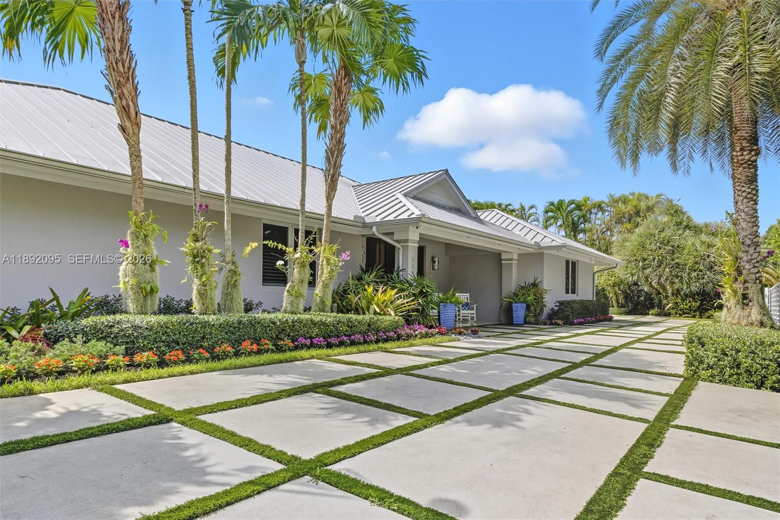 5800 SW 99th Ter