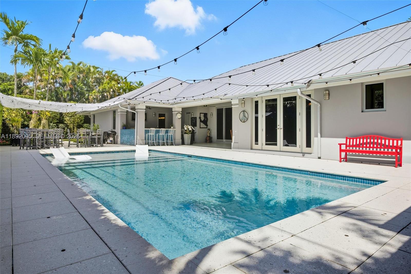 5800 SW 99th Ter