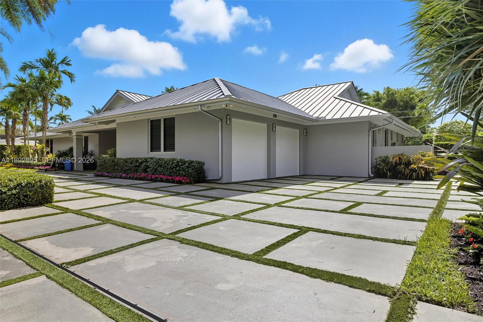 5800 SW 99th Ter