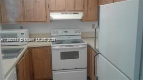 15470 SW 82nd Ln # 325