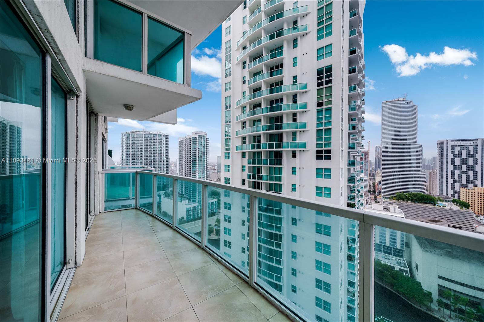 41 SE 5th St # 1709