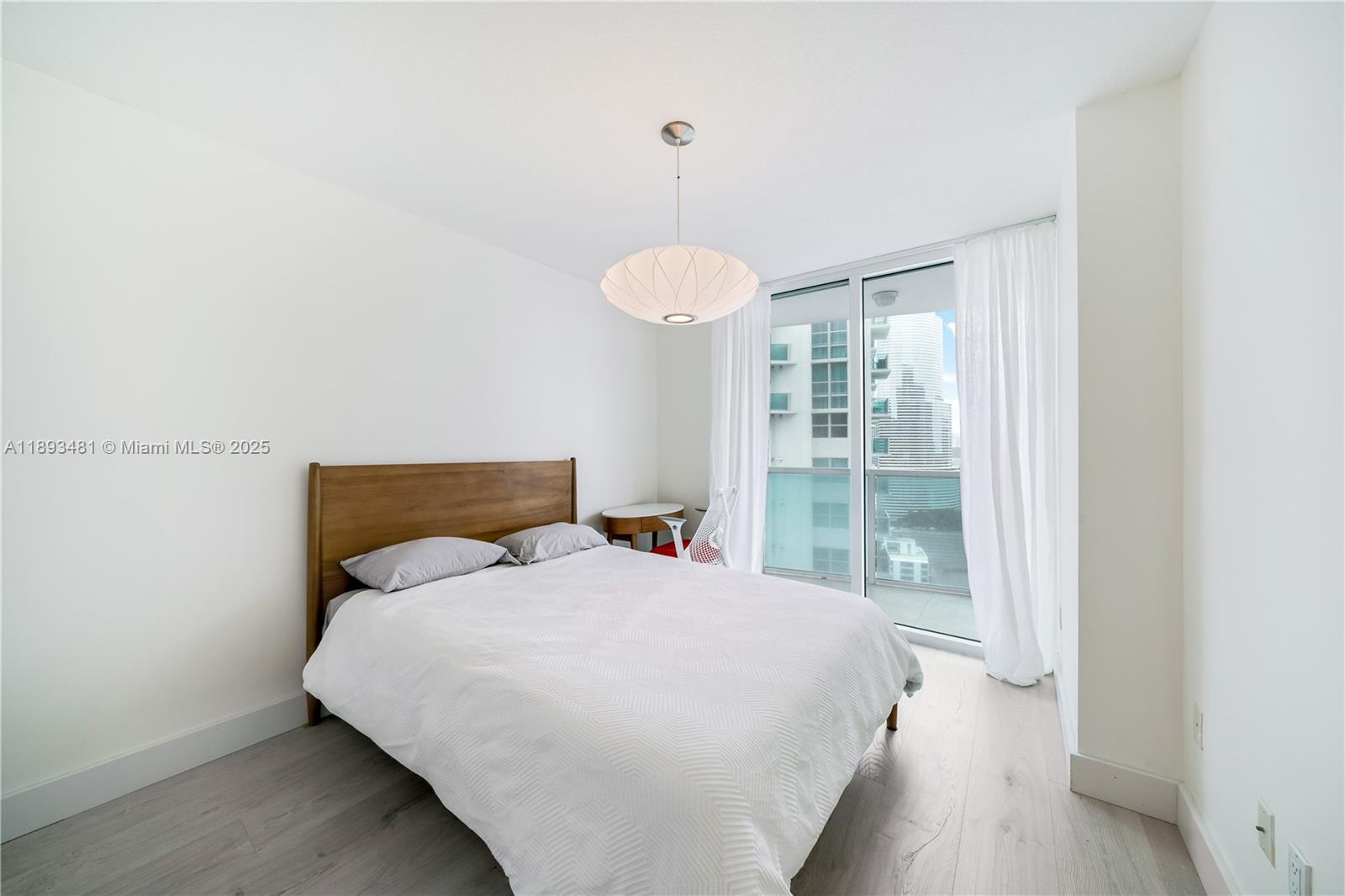 41 SE 5th St # 1709