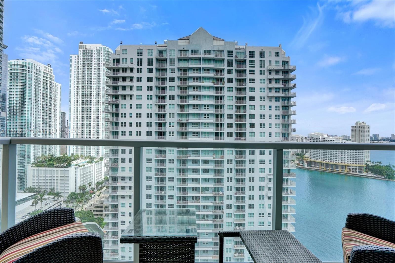 1155 Brickell Bay Dr # 2404