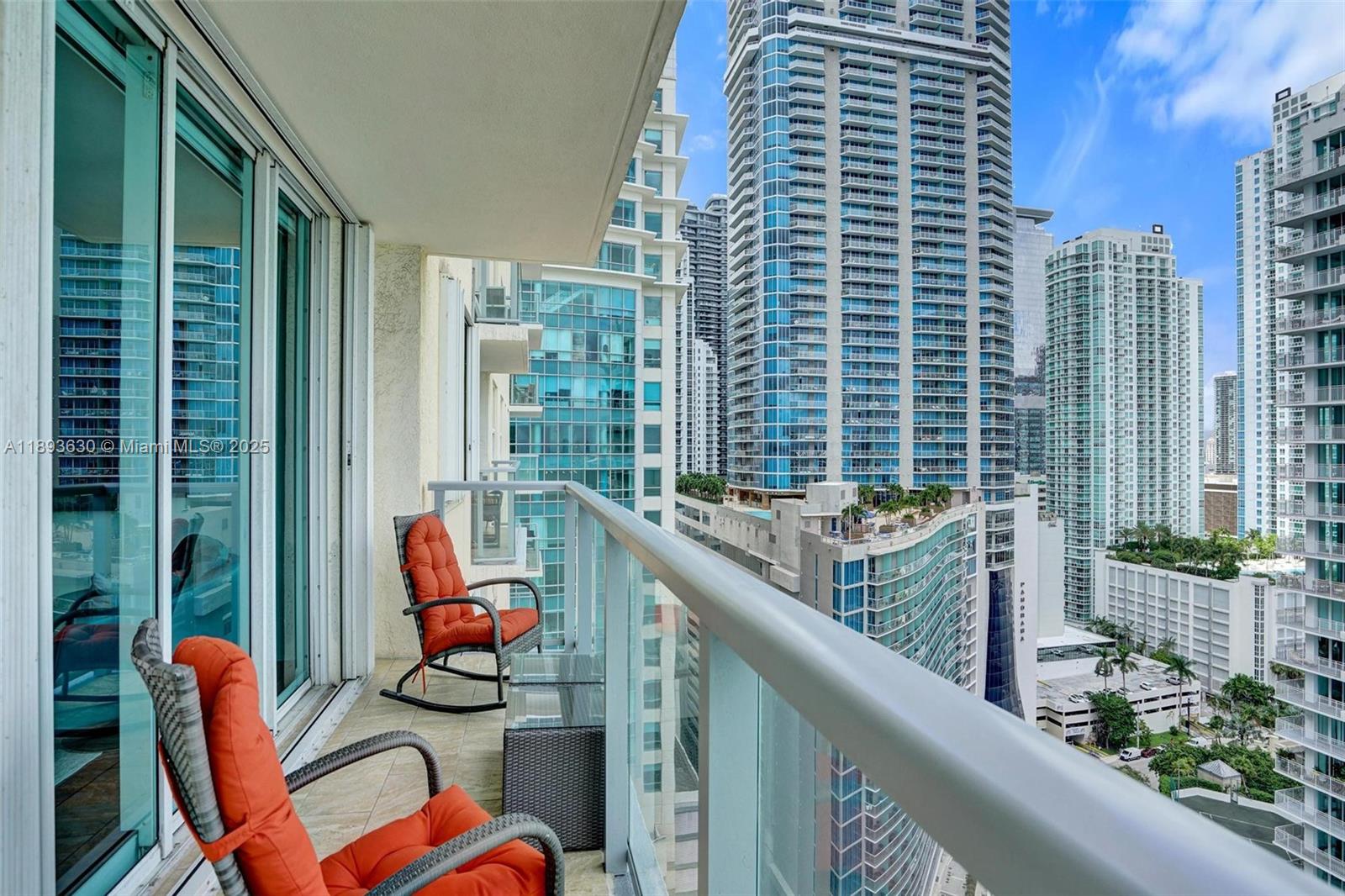 1155 Brickell Bay Dr # 2404