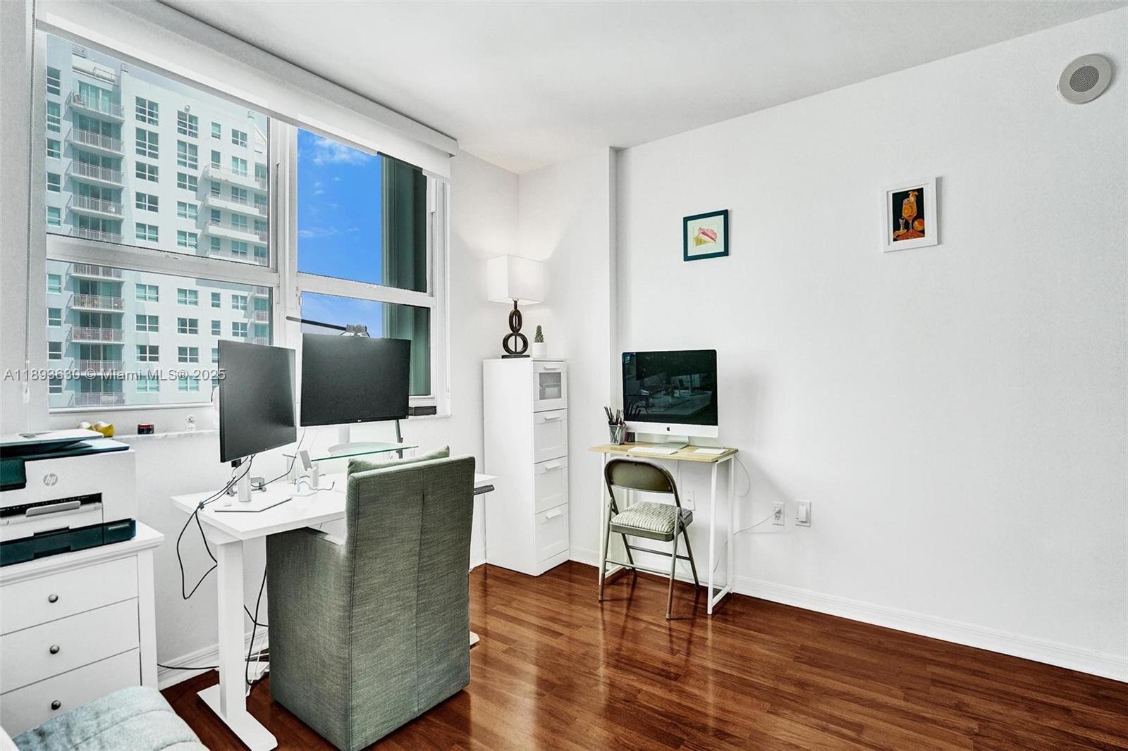 1155 Brickell Bay Dr # 2404