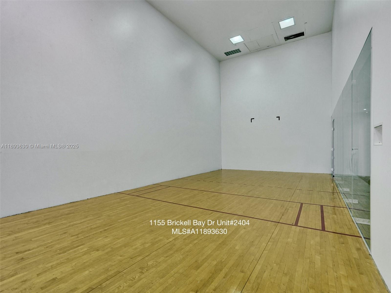 1155 Brickell Bay Dr # 2404
