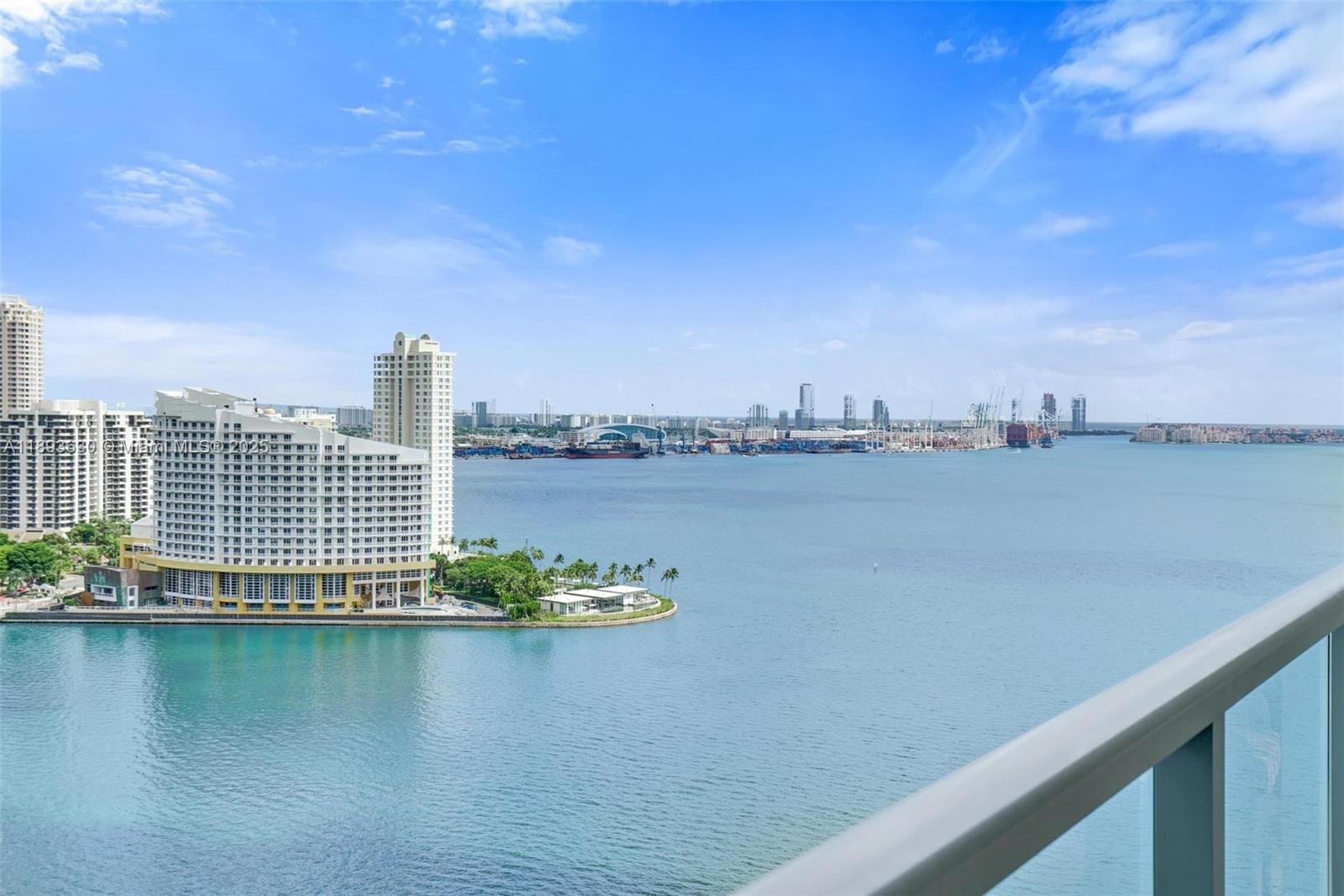 1155 Brickell Bay Dr # 2404