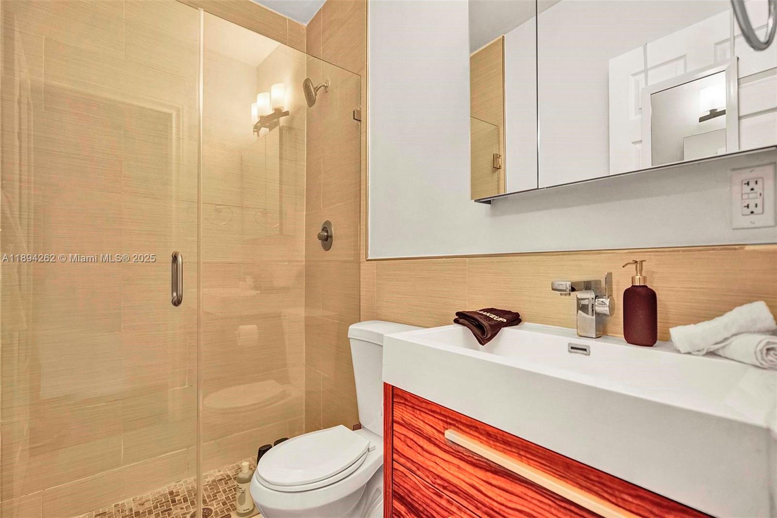 6550 SW 52nd Ter Unit: -