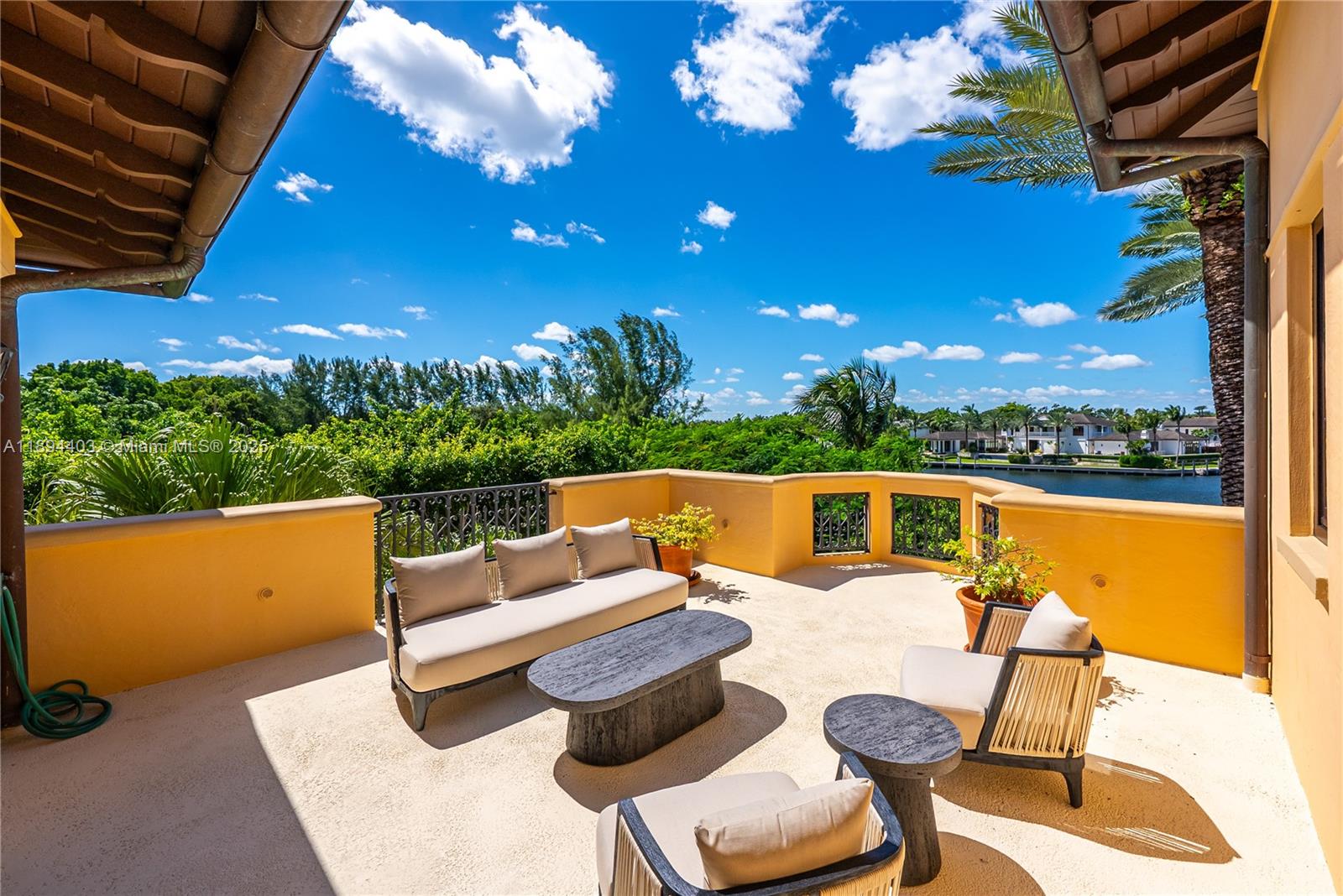 50 Casuarina Concourse