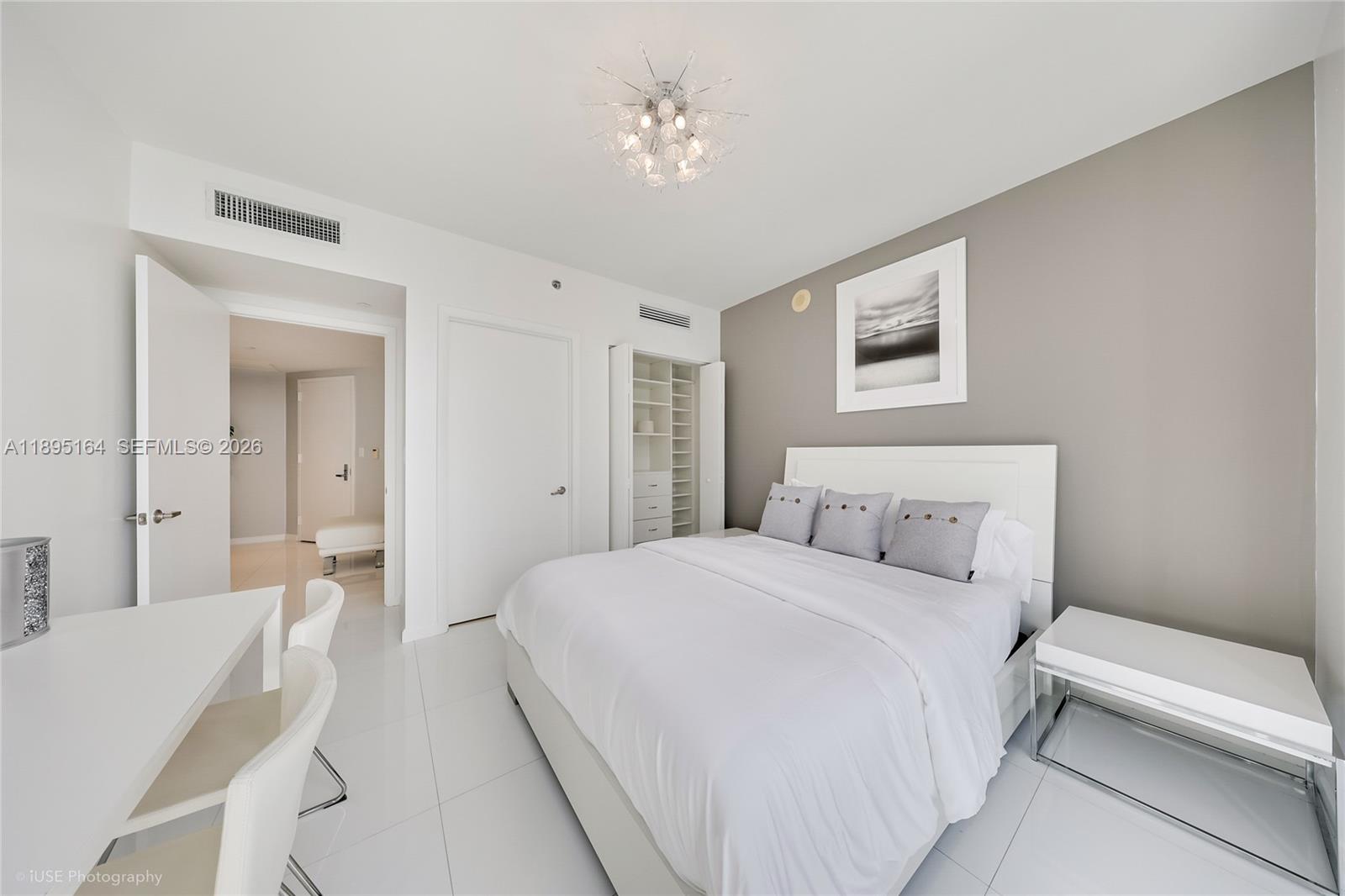 495 Brickell Ave # 4710