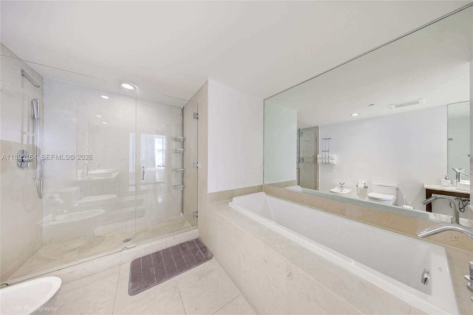 495 Brickell Ave # 4710