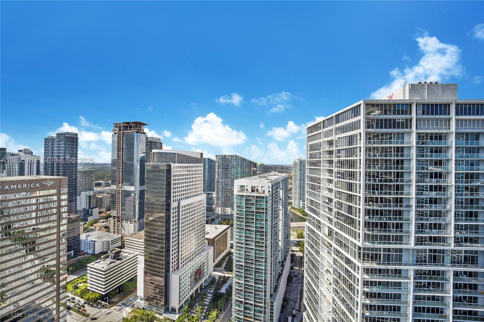 495 Brickell Ave # 4710