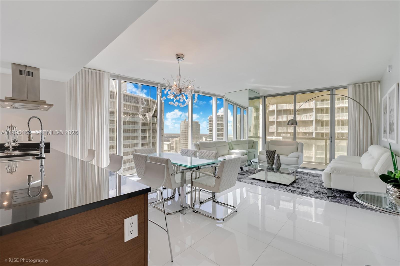 495 Brickell Ave # 4710