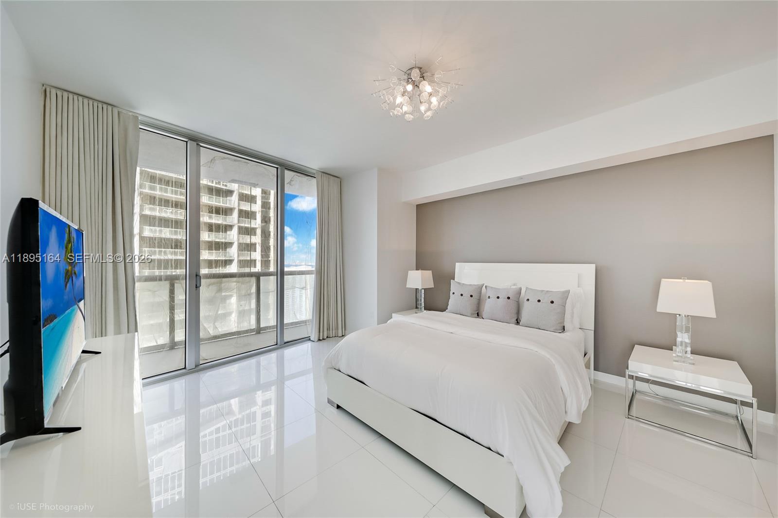 495 Brickell Ave # 4710