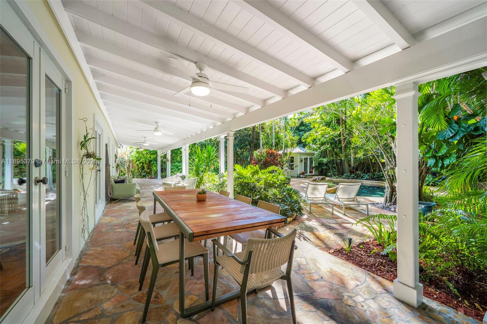 3610 Avocado Ave, Miami