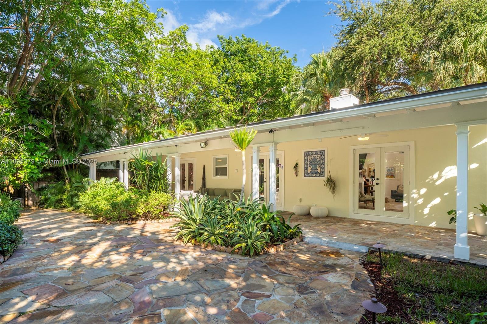 3610 Avocado Ave, Miami
