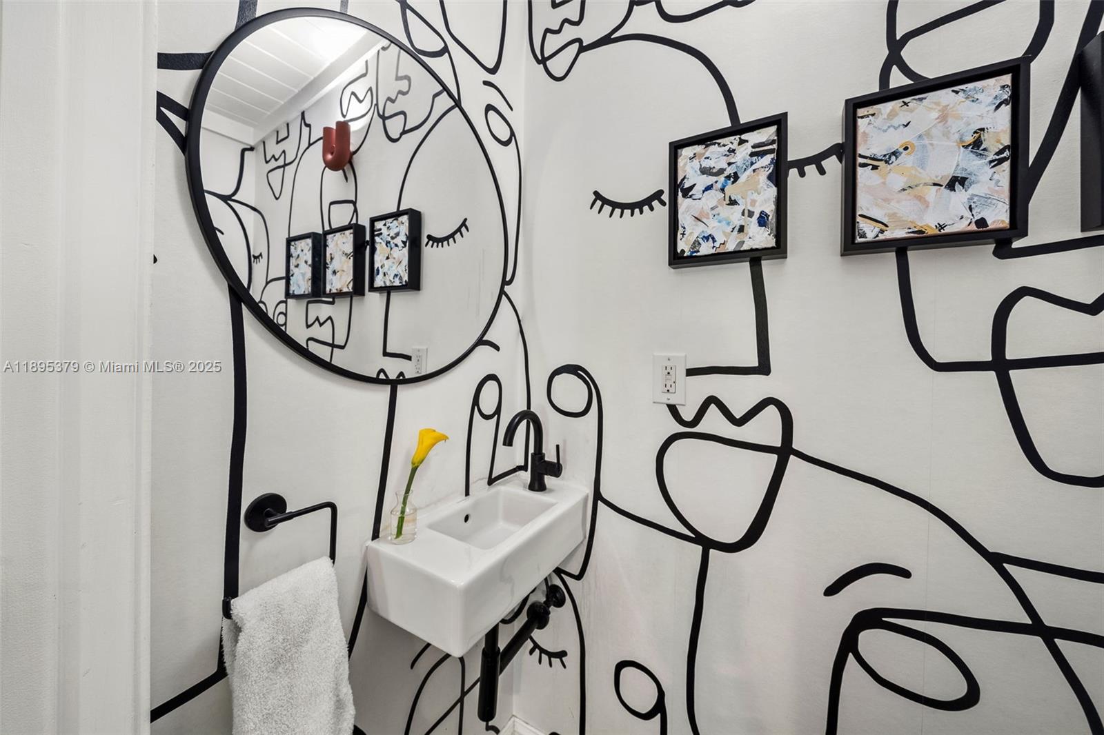 3610 Avocado Ave, Miami