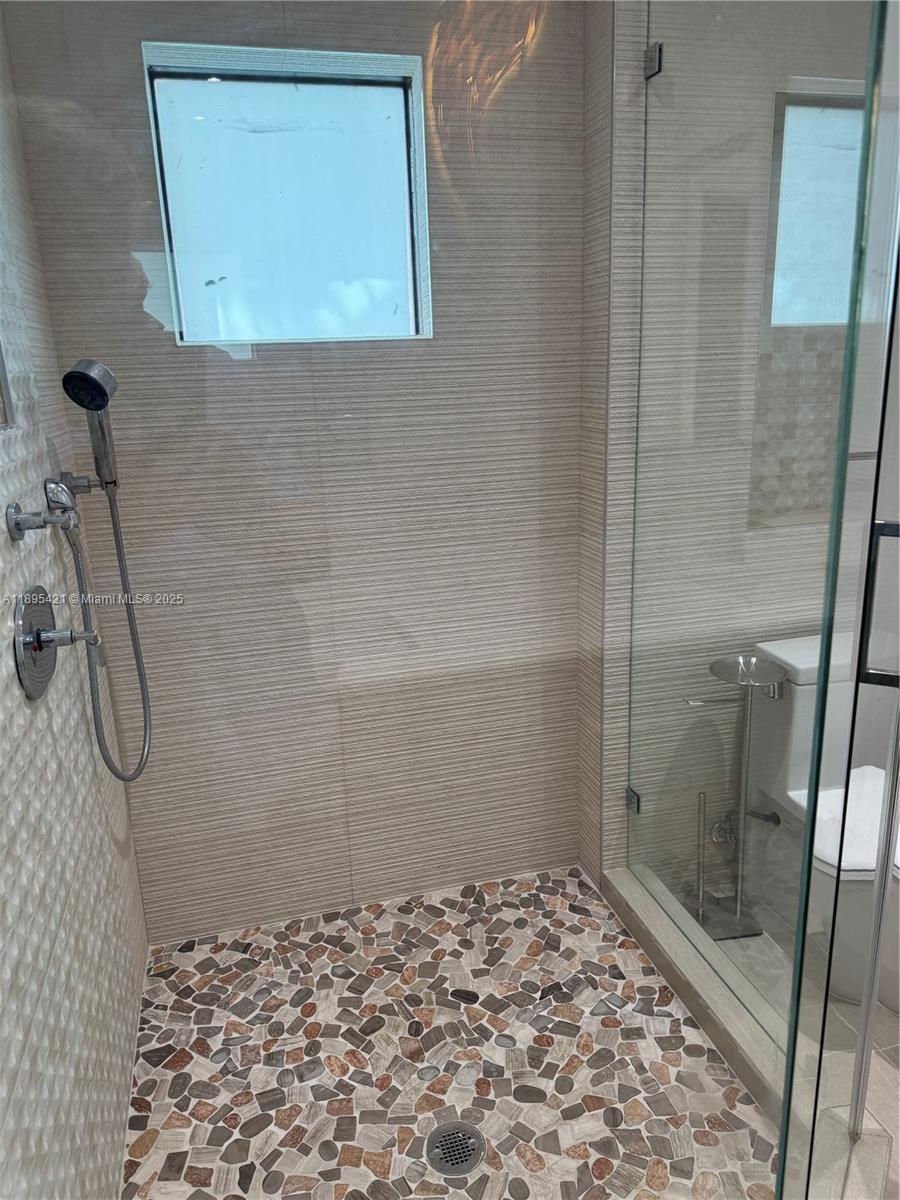 1132 NE 101st St, Miami Shores