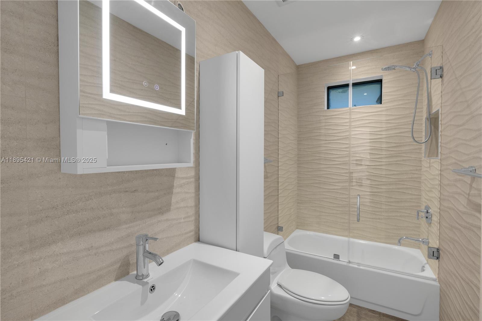 1132 NE 101st St, Miami Shores