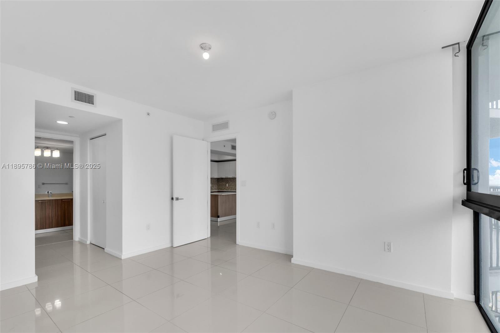 5252 NW 85th Ave # 1505