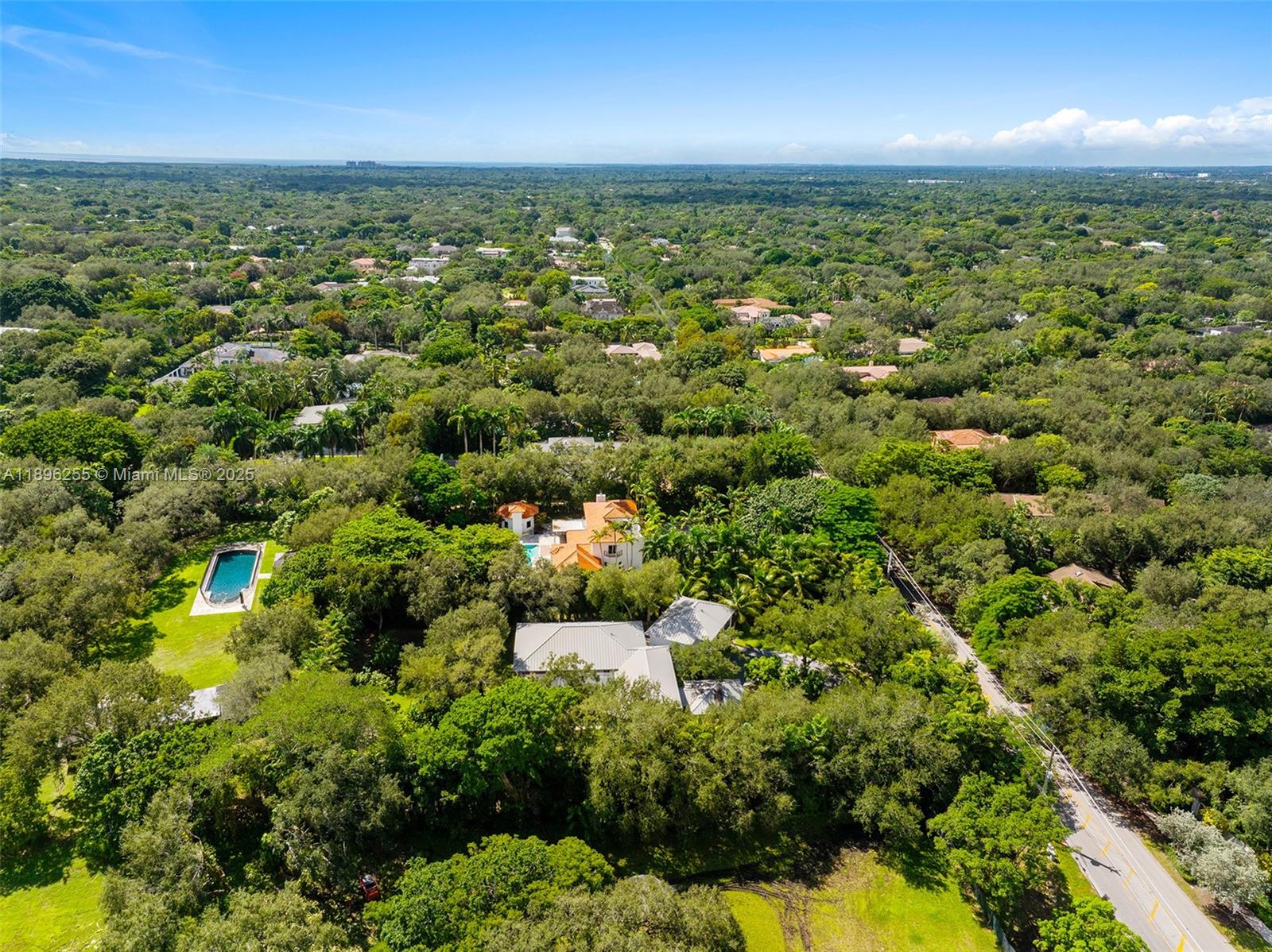 8923 Ludlam Rd.