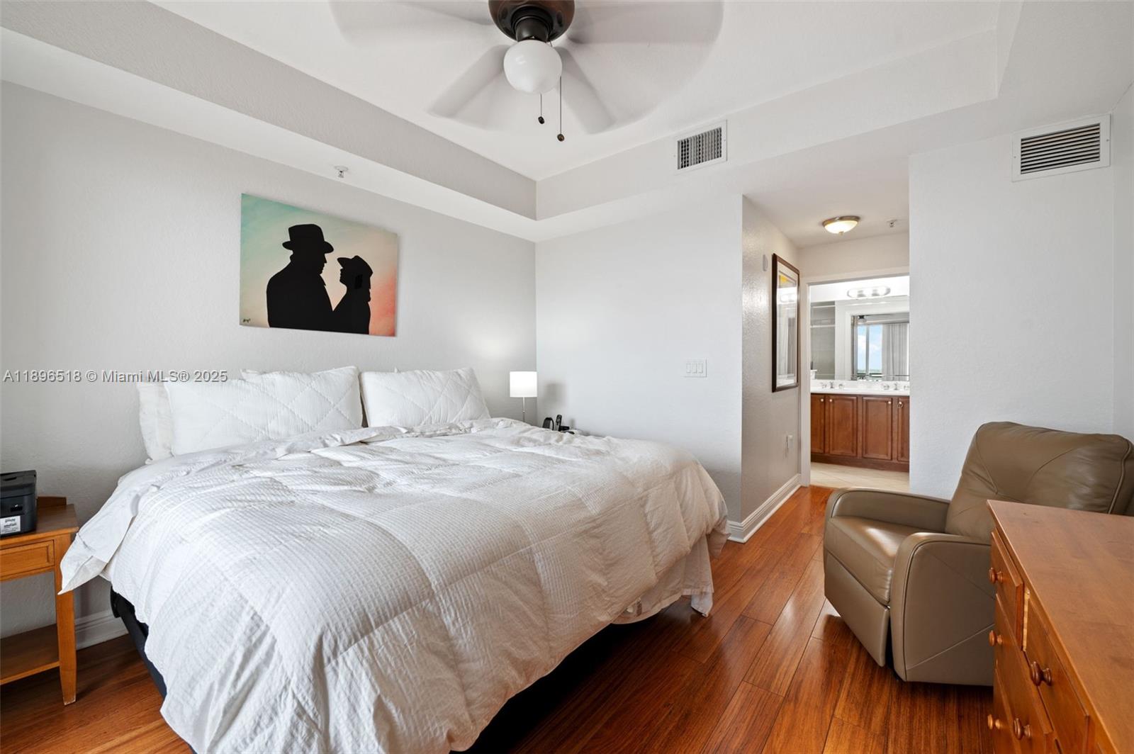 9021 SW 94th St # 707