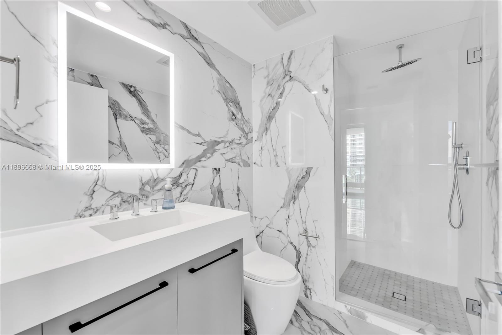 1331 Brickell Bay Dr # 502