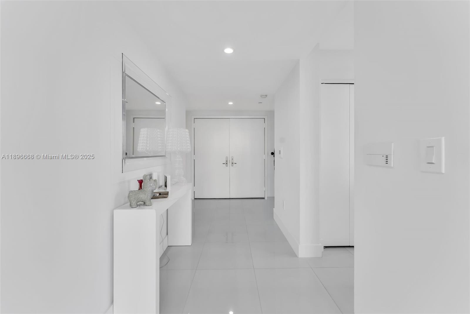 1331 Brickell Bay Dr # 502