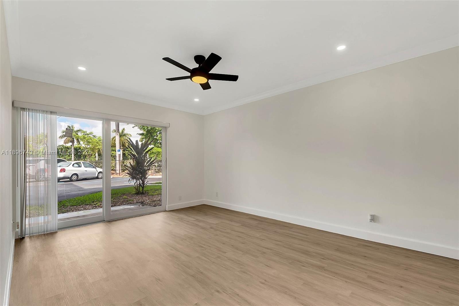 8000 SW 81st Dr # 103