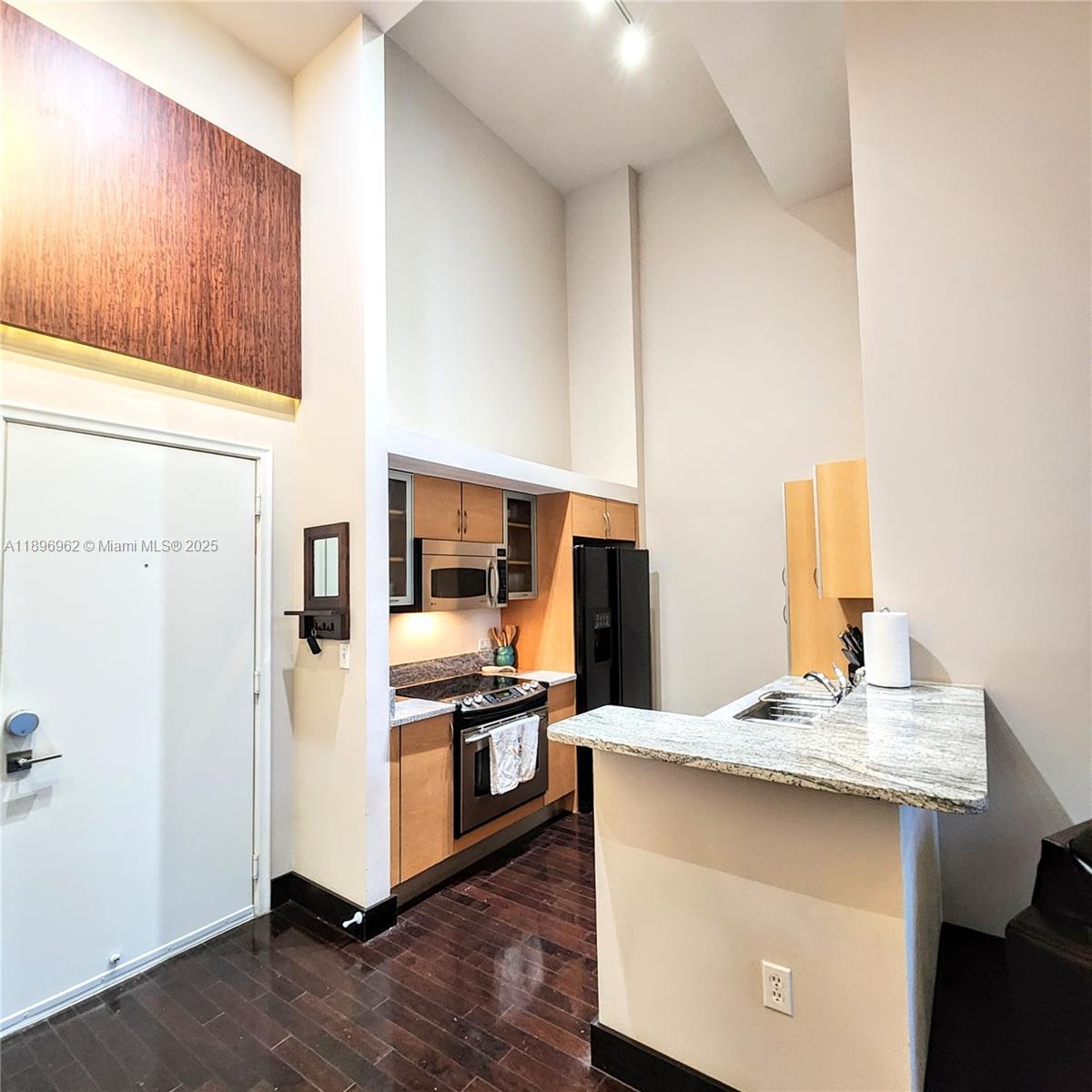 2775 NE 187th St # 120, Aventura Unit: 120