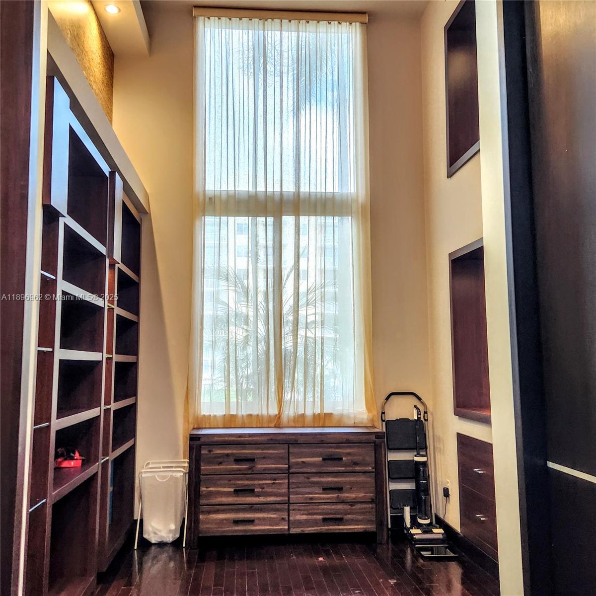 2775 NE 187th St # 120, Aventura Unit: 120