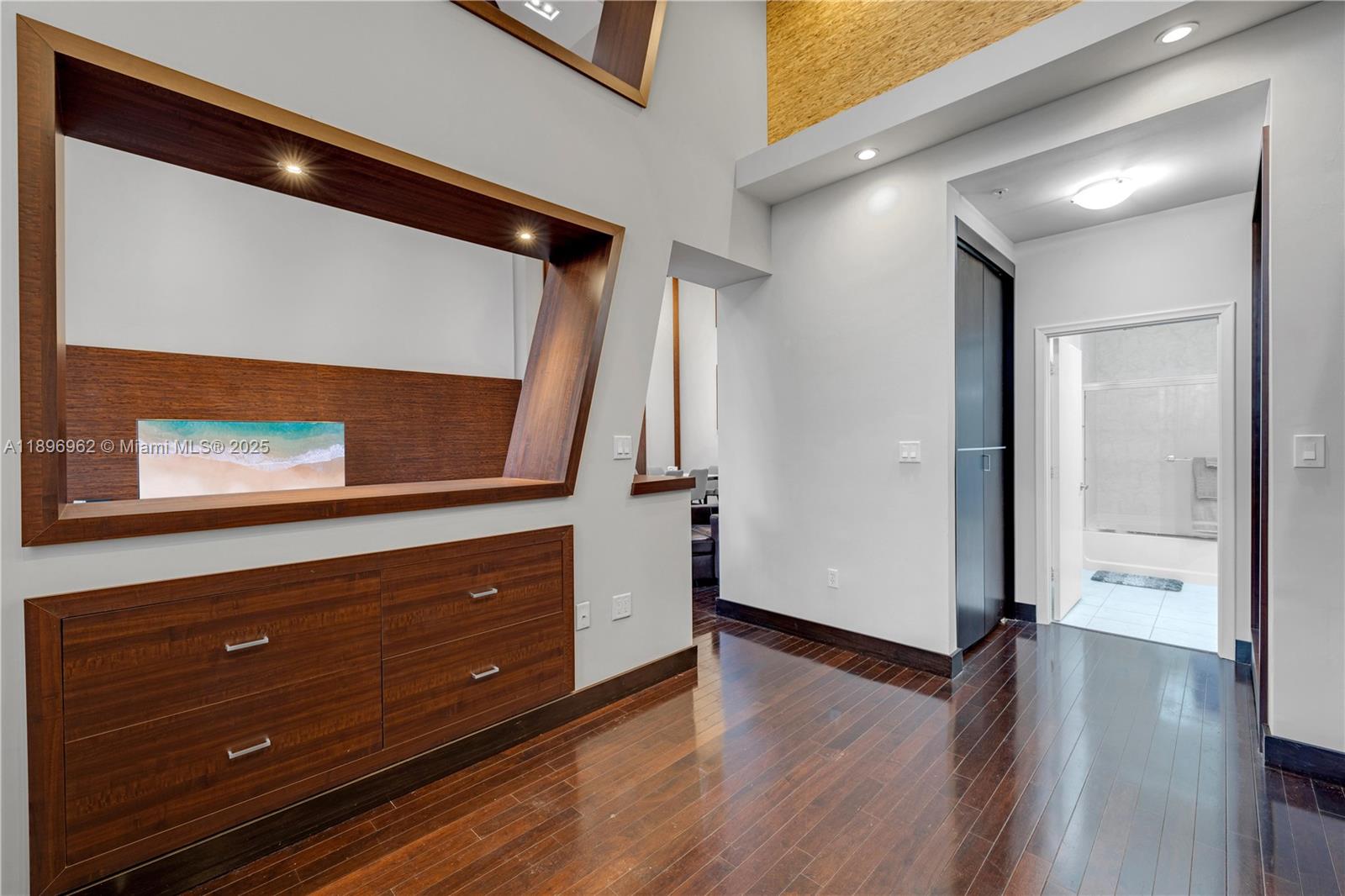 2775 NE 187th St # 120, Aventura Unit: 120