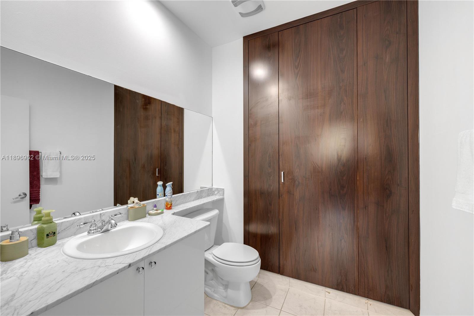 2775 NE 187th St # 120, Aventura Unit: 120