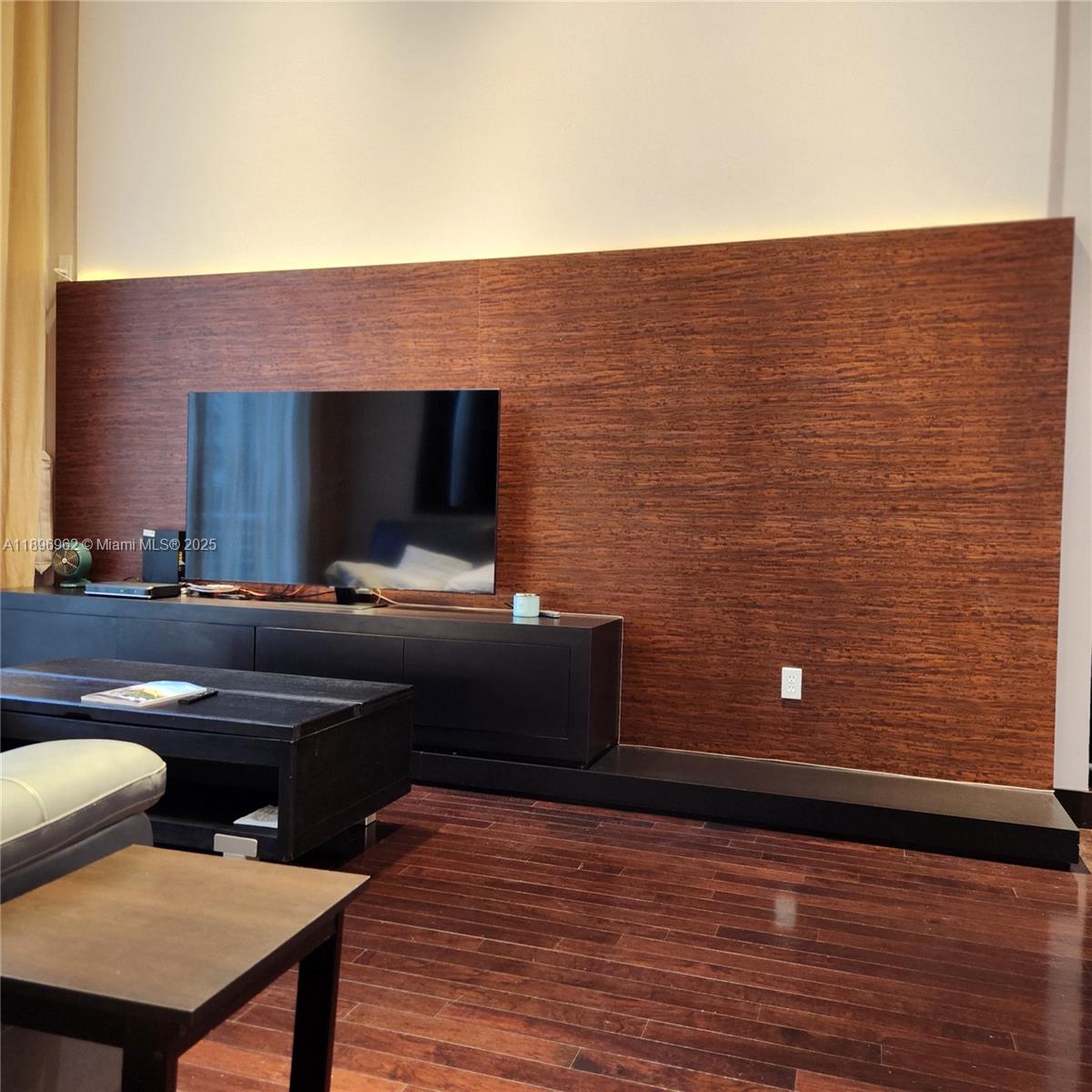 2775 NE 187th St # 120, Aventura Unit: 120