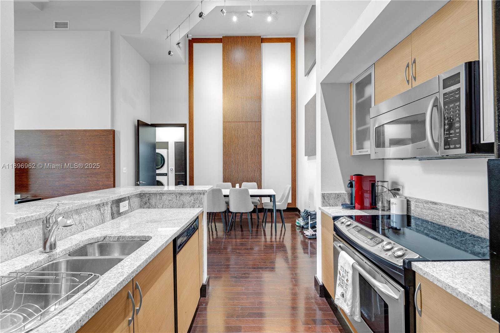 2775 NE 187th St # 120, Aventura Unit: 120