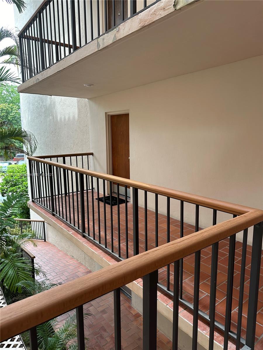 55 Ocean Lane Dr # 2028