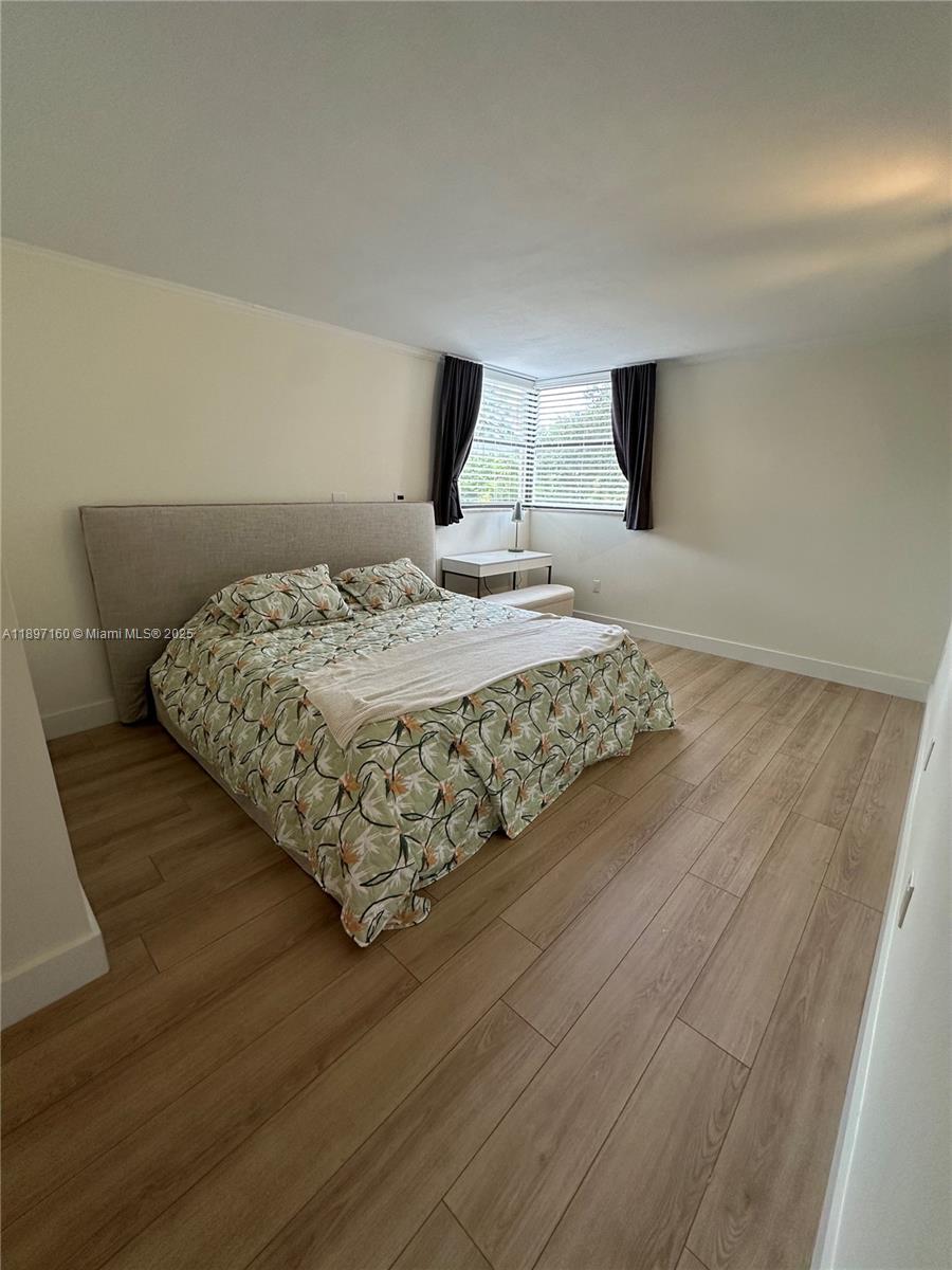 55 Ocean Lane Dr # 2028