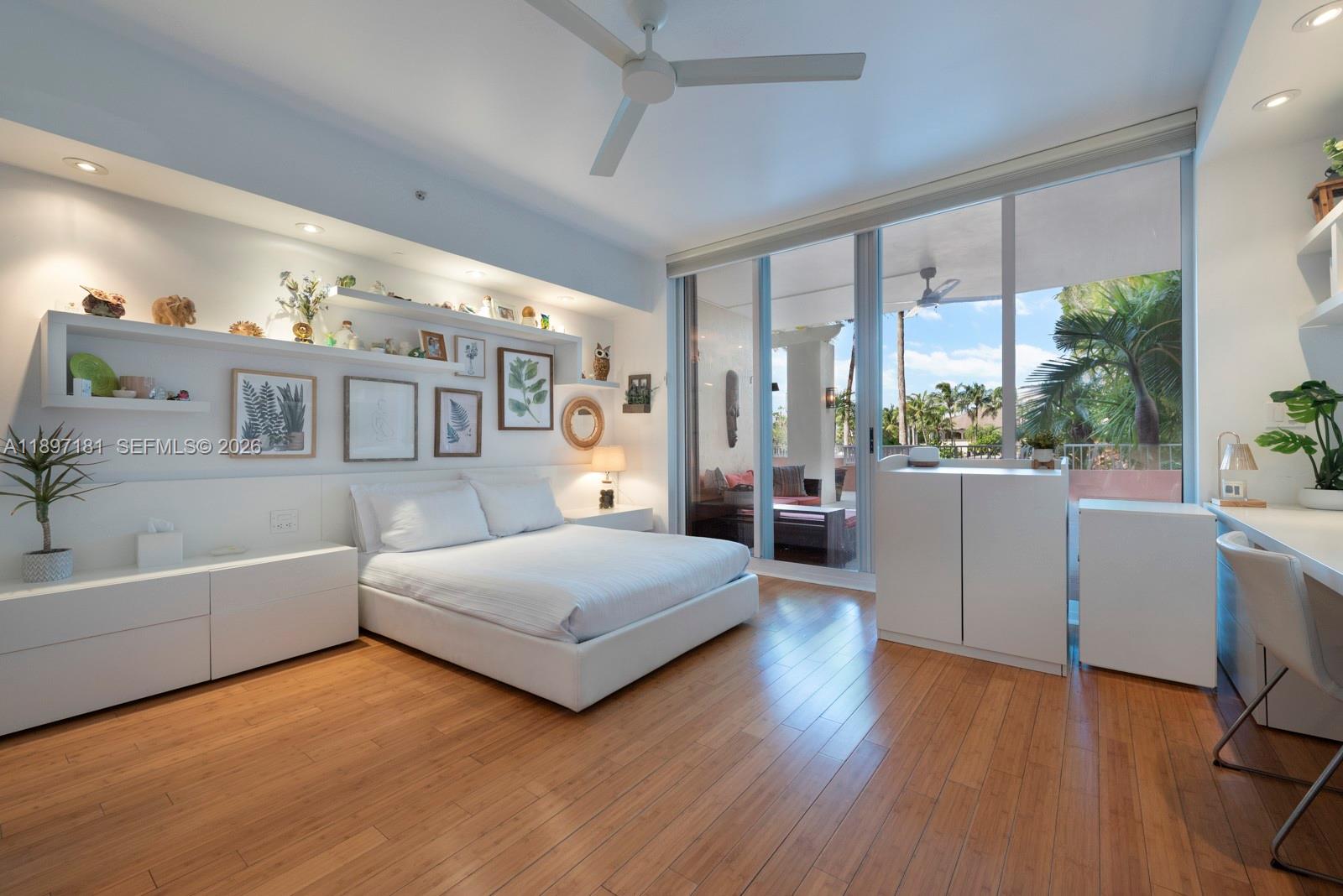 765 Crandon Blvd # 102, Key Biscayne Unit: 102