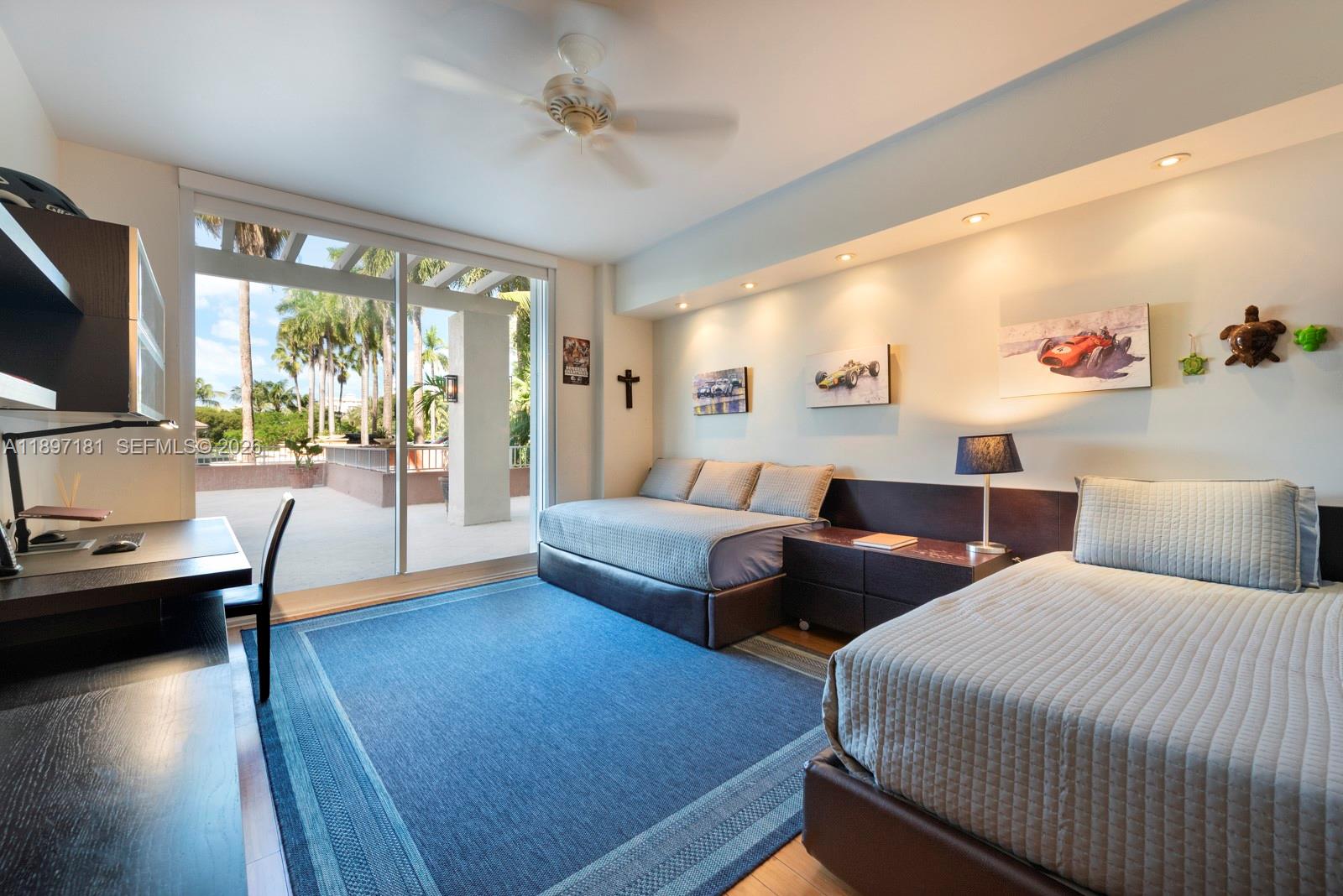 765 Crandon Blvd # 102, Key Biscayne Unit: 102