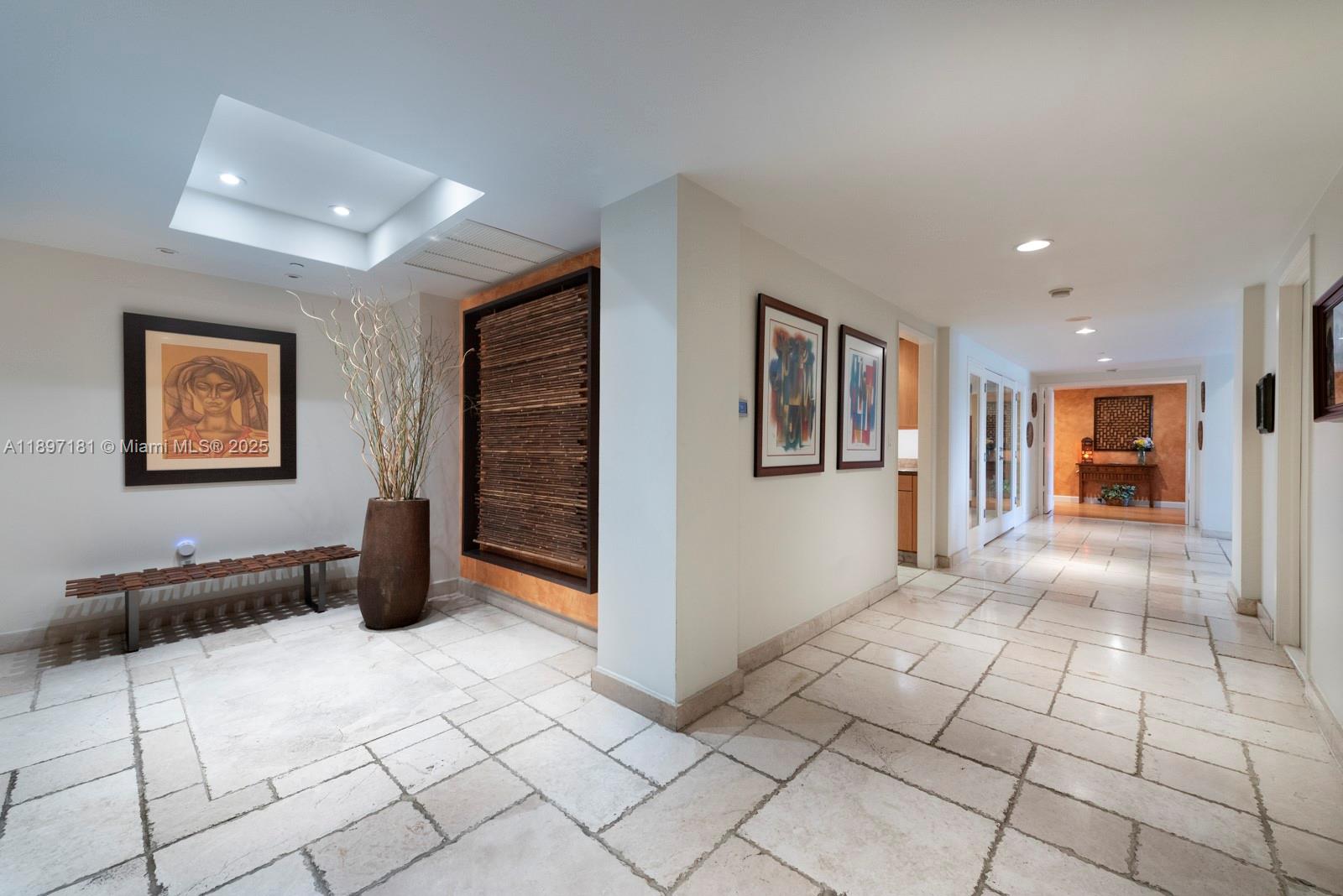 765 Crandon Blvd # 102, Key Biscayne Unit: 102