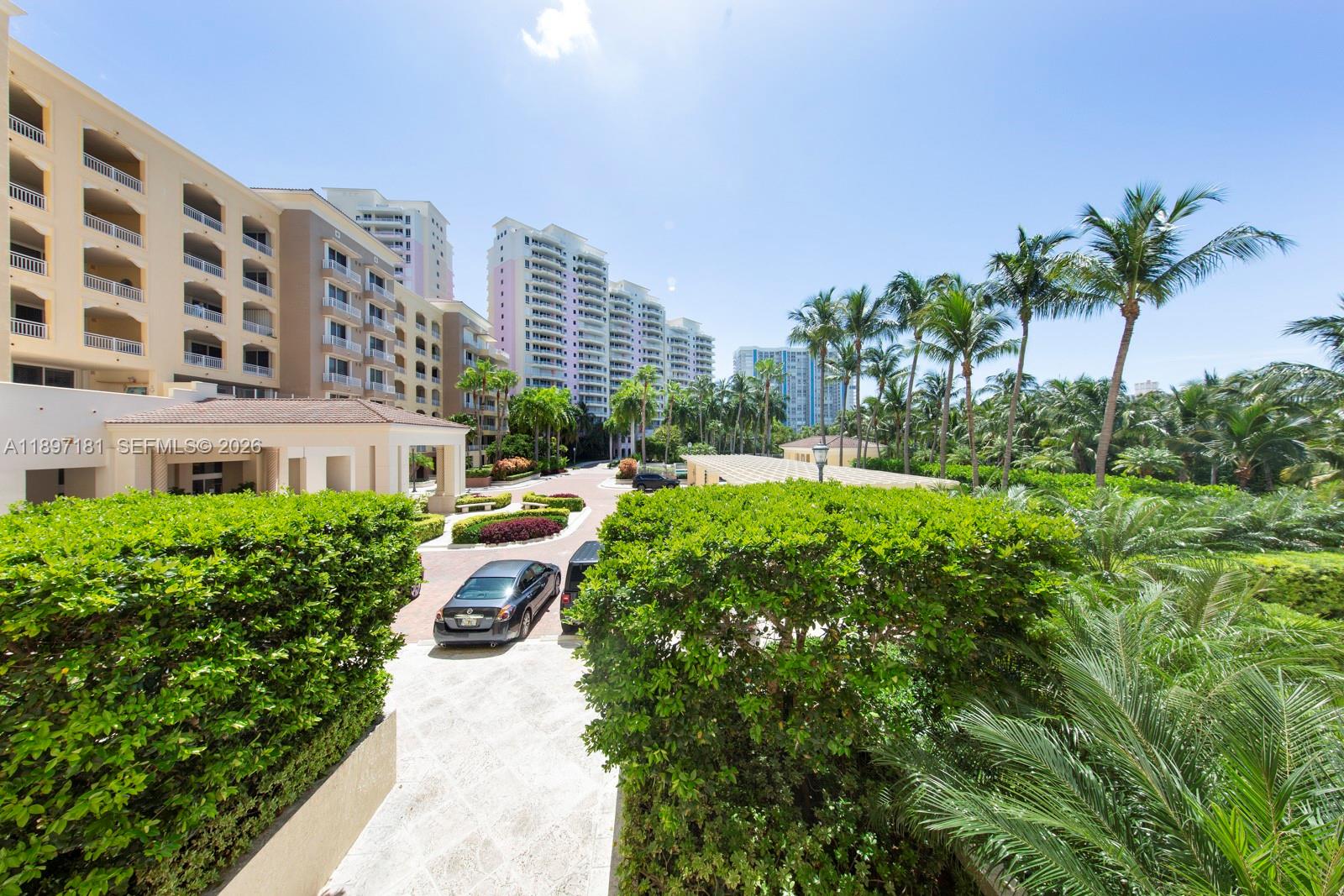765 Crandon Blvd # 102, Key Biscayne Unit: 102