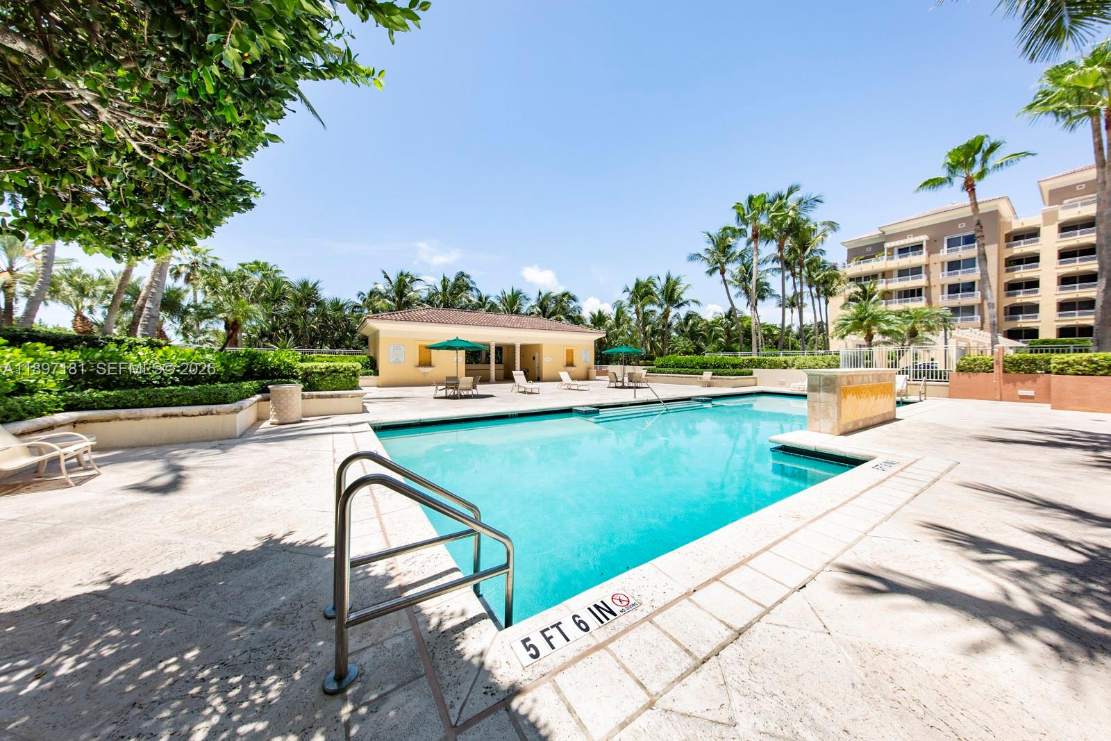 765 Crandon Blvd # 102, Key Biscayne Unit: 102