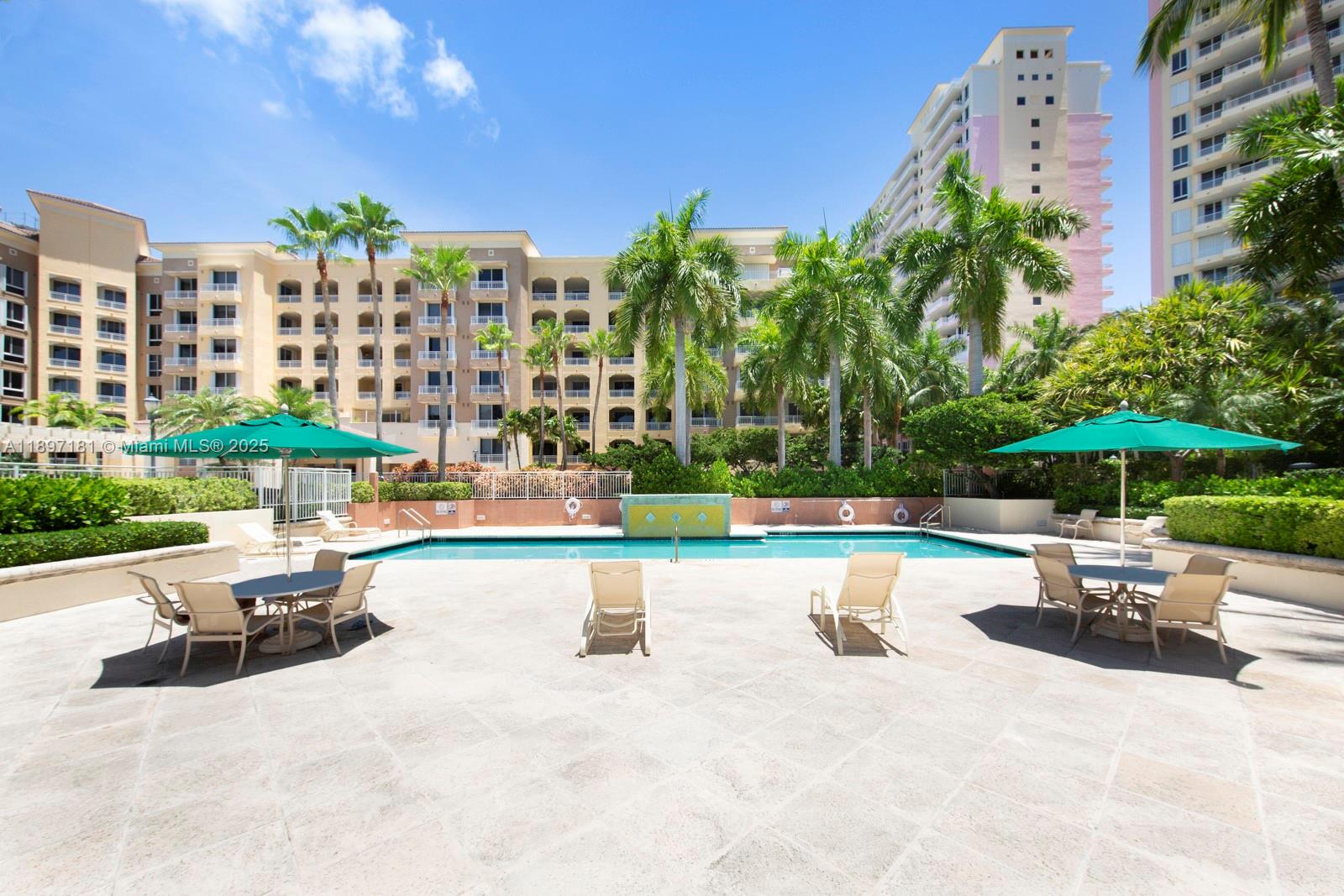 765 Crandon Blvd # 102, Key Biscayne Unit: 102