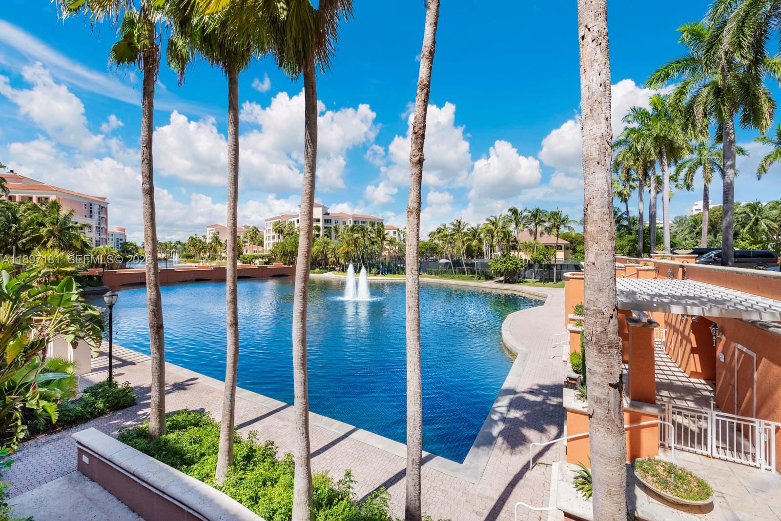 765 Crandon Blvd # 102, Key Biscayne Unit: 102