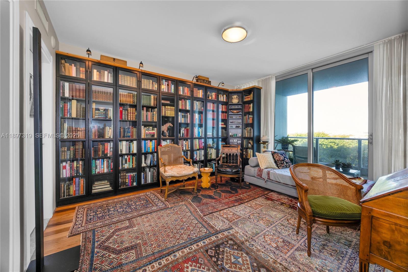 2627 S Bayshore Dr # 903